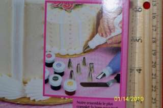 WILTON 53 PC. CAKE DECORATING SET MOST COMPLETE COLLEC TIPS~COLORS 