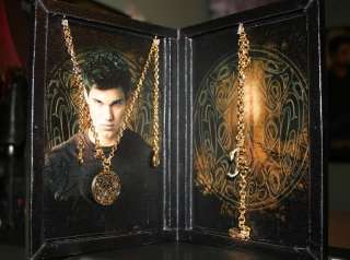 Twilight New Moon Jacob necklace bracelet set in box  