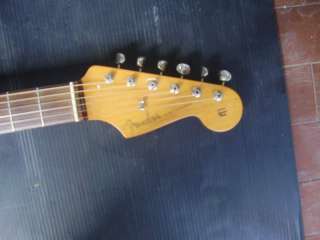 Chitarra fender stratocaster riedizione 62 a Como    Annunci