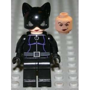  Catwoman   LEGO Batman Figure  MAGNET Toys & Games