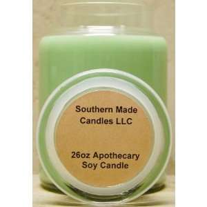    26 oz Apothecary Soy Candle   Christmas Tree 