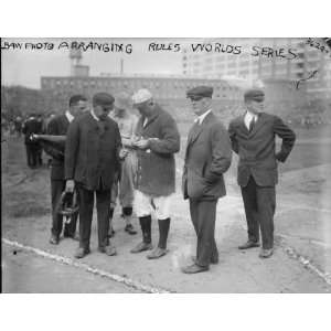 1915 Bill Carrigan, manager, Boston AL & Pat Moran, manager 