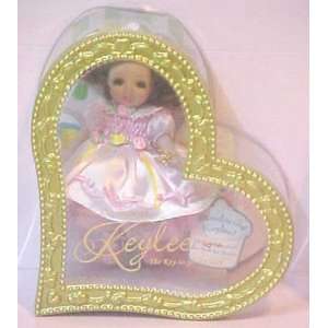   Brass Key Keylee Sweetcakes Porcelain Collectible Doll Toys & Games
