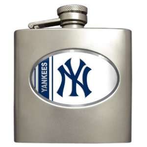  New York Yankees Hip Flask