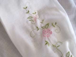 Vintage Pink Rose Embroidery 3D Flower Crochet Curtain  